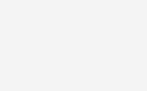 有一部动漫,飞机可以变机器人战斗,主角是好奇那个飞机因为是刚研制出来的主 战斗机器人